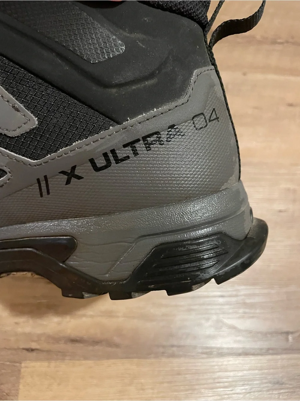Salomon Men's X Ultra 4 Mid GTX Ortholite Hiking Trail Shoes Boots Size 11